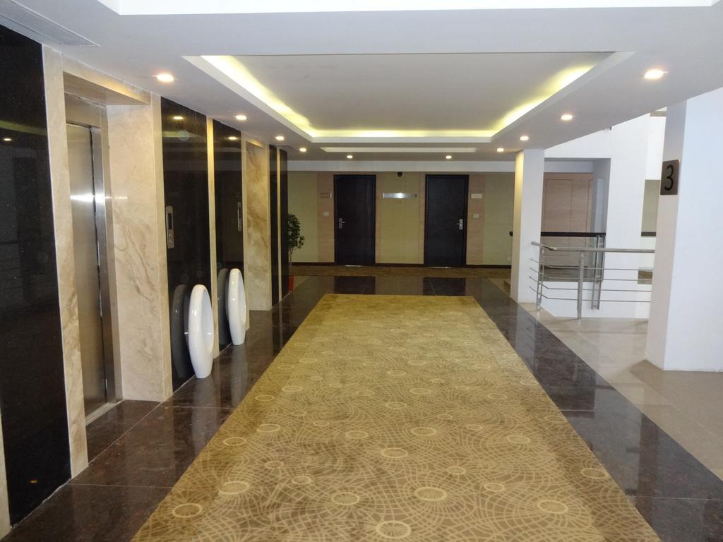 Hotel Abu Palace Chennai Eksteriør billede